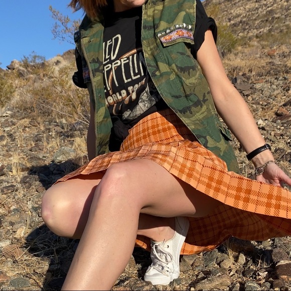 PEPLUMandPLAID - Picture 14 of 16